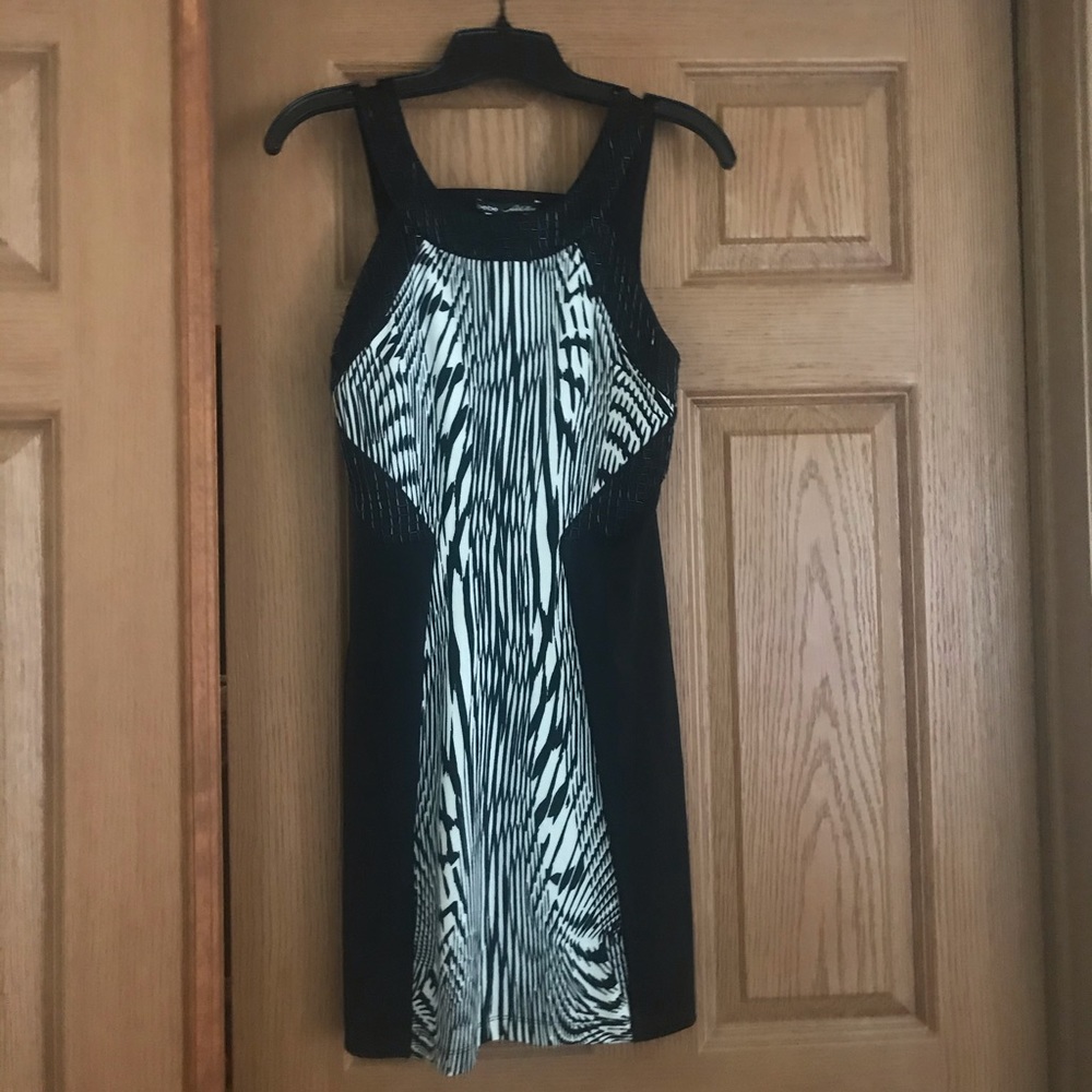 BEBE Black & White Dress w/Cut Out Back & Great Beaded Details!